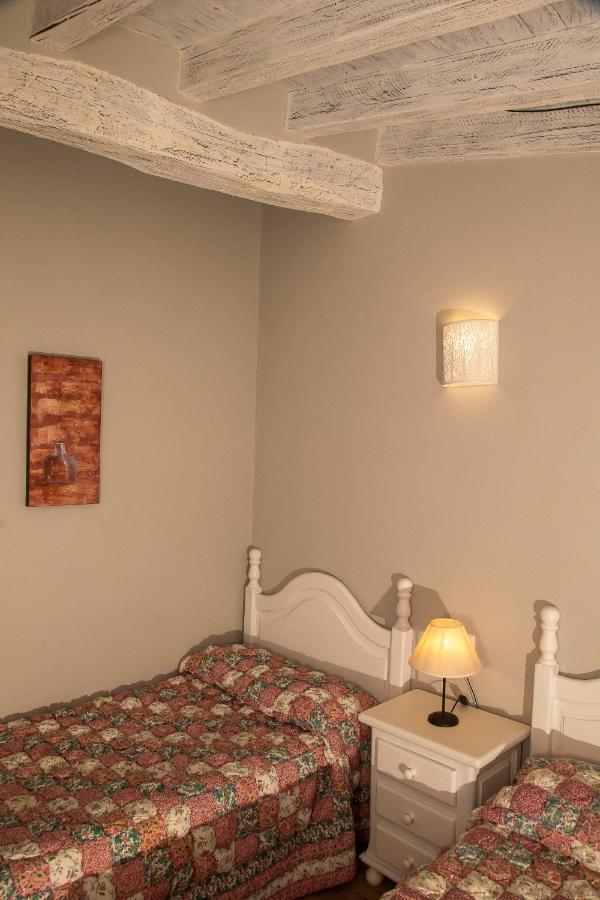 Apartamentos El Patio Lerones Extérieur photo